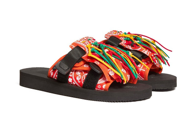 Sneakerscartel: SUICOKE and ALANUI Dance With Tropical Colors for SS22 Collaboration
