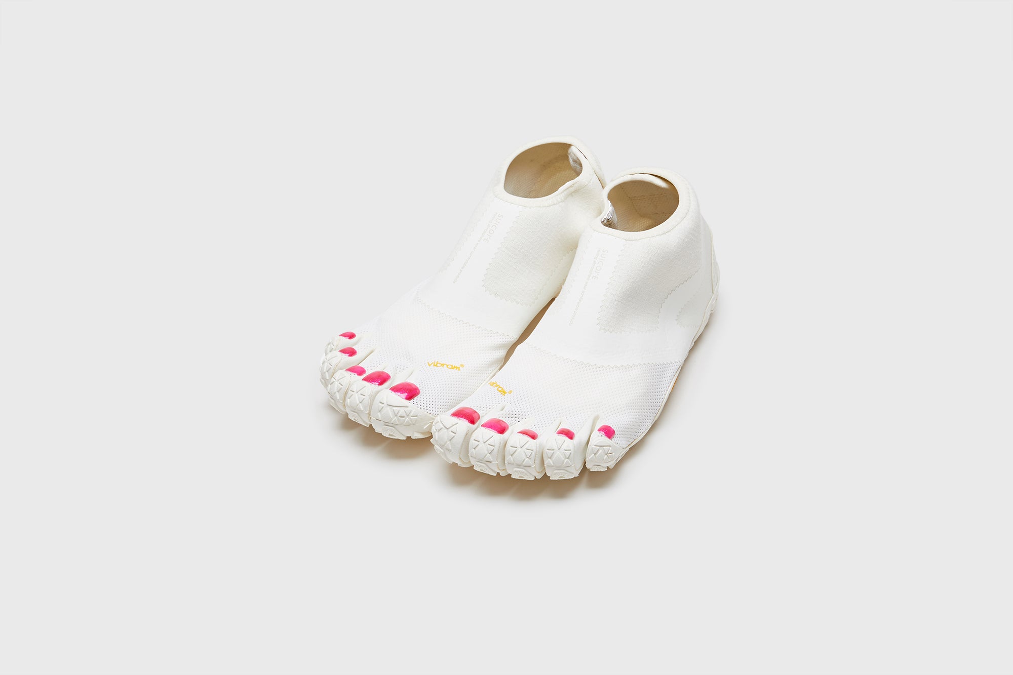 HIGHSNOBIETY: MIDORIKAWA'S TRAUMATIZING TOENAIL SHOES RETURN