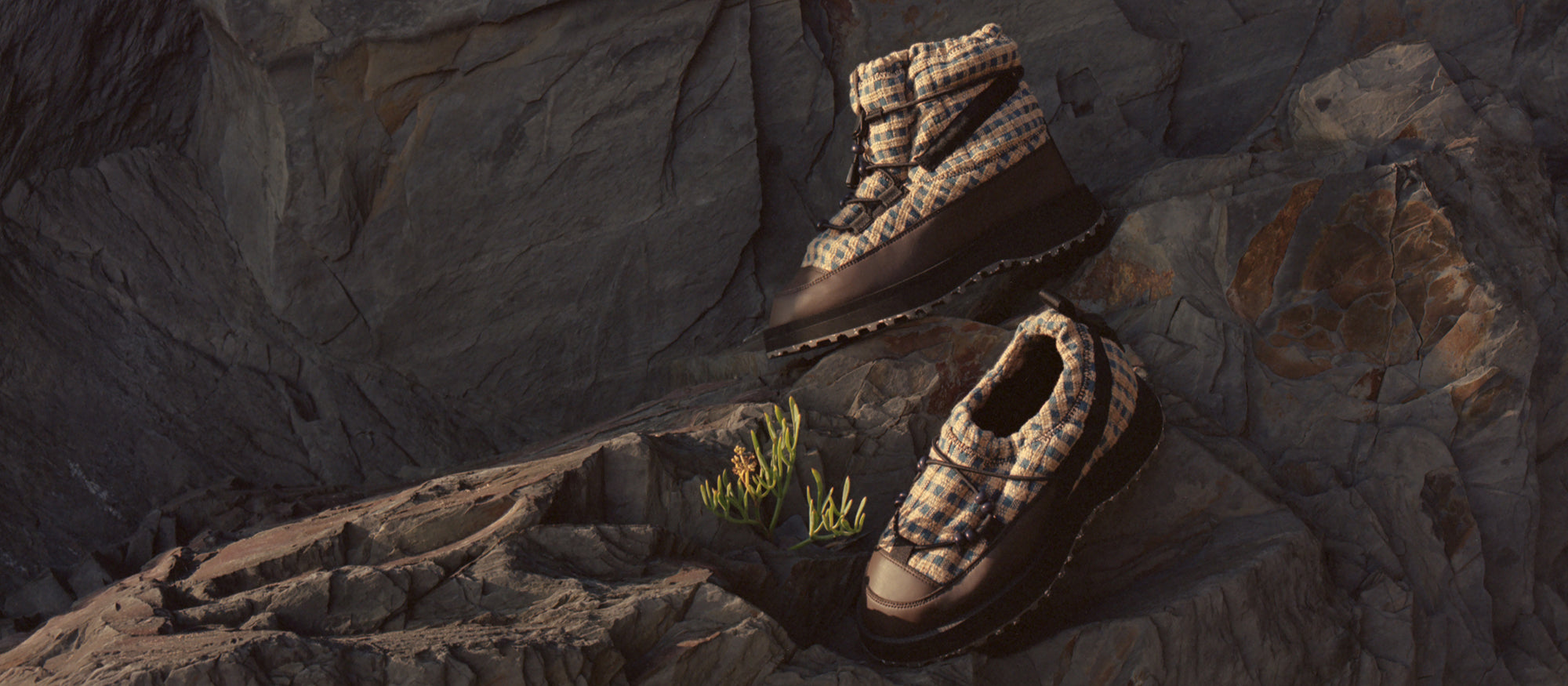 【2024】お歳暮・冬ギフト x SUICOKE - Journal Story AMERICA NORTH SUICOKE – mfg. 靴