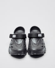 Load image into Gallery viewer, SUICOKE MOK slides with black rubber upper, black midsole and sole, straps and logo patch. From Fall/Winter 2023 collection on SUICOKE Official US &amp; Canada Webstore. OG-INJ-101 BLACK
