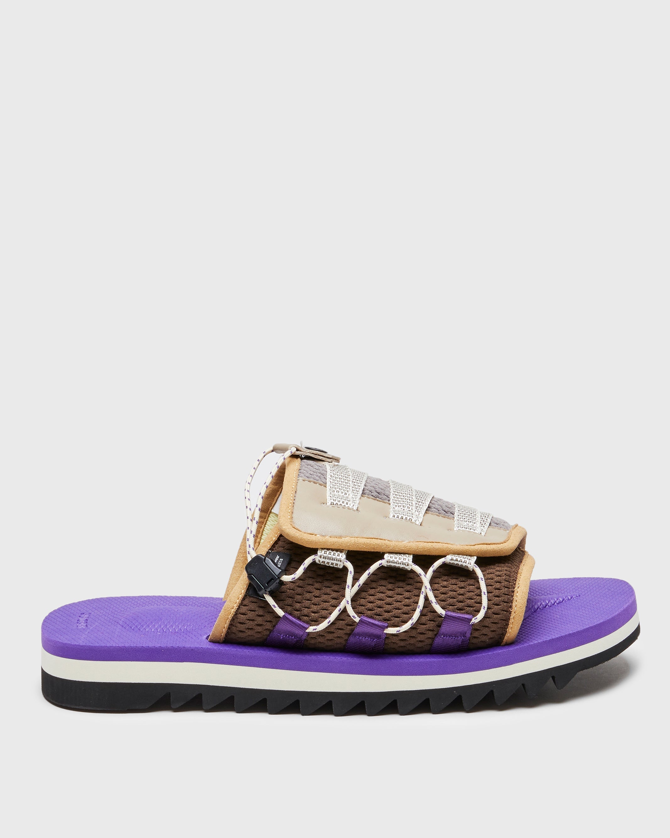 Suicoke dao store